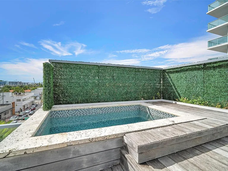 9501 Collins Ave #1 — Photo 46