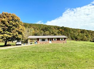1104 Bebee Ln, Chilhowie, VA 24319