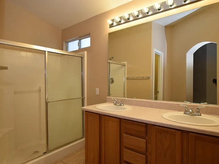 1024 Clover Tip Ct — Photo 21