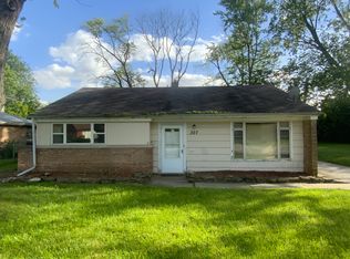 307 Minocqua St, Park Forest, IL 60466