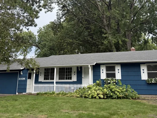 2280 Randy Ave, White Bear Lake, MN 55110