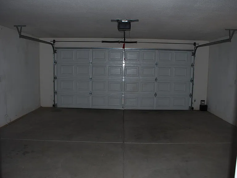 7052 Avalon Ave — Photo 15