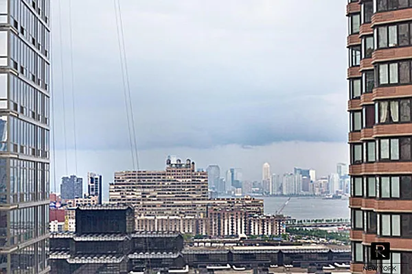 Rented by R New York | media 27