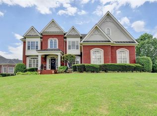266 Prestbury Ct, Suwanee, GA 30024