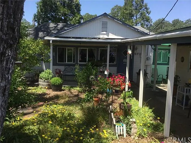570 Forest Dr photo 1