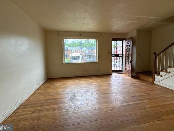 3rd image of 5141 Stafford Rd