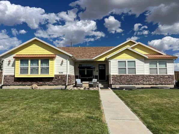 9290 N Horizon Dr, Eagle Mountain, UT 84005