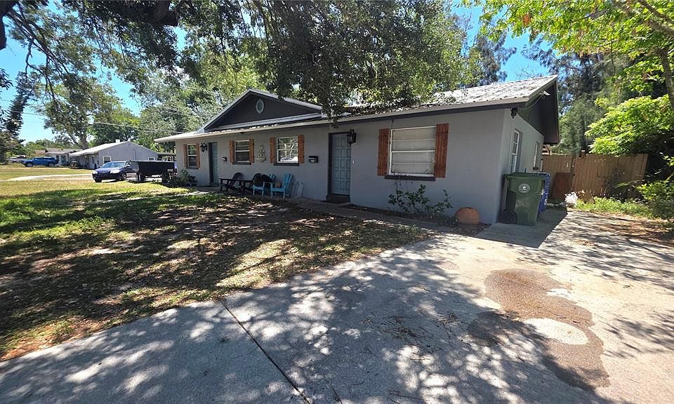 1st image of 2126 2nd Ave E