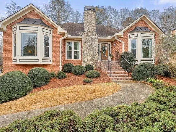 1002 Wedgewood Ct, Woodstock, GA 30189