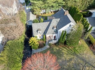 18 Knollwood Road, Eastchester, NY