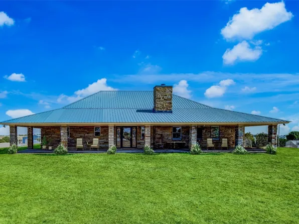 177 Saddleback Rd, Rhome, TX 76078