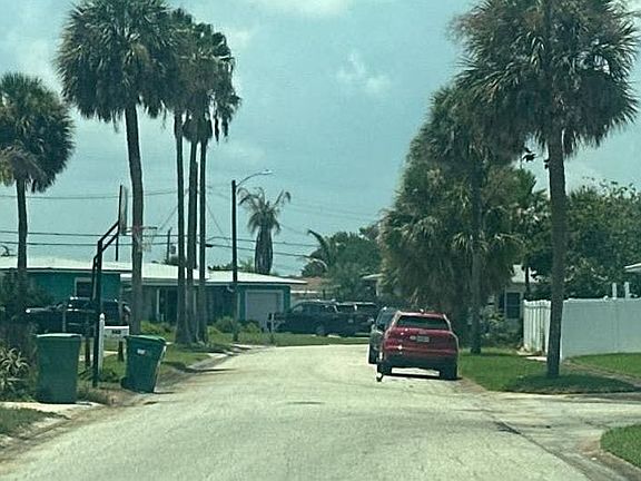4th image of 510 Holly Dr