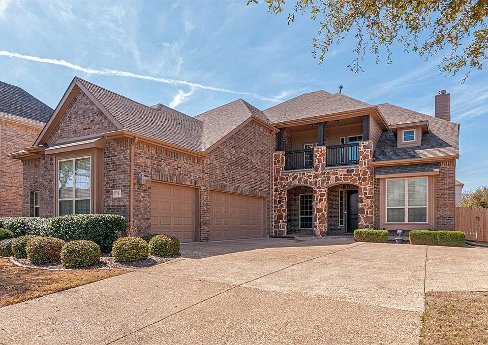 1st image of 2104 Alma Dr