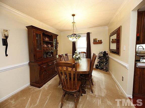 4th image of 5303 Oakbrook Dr