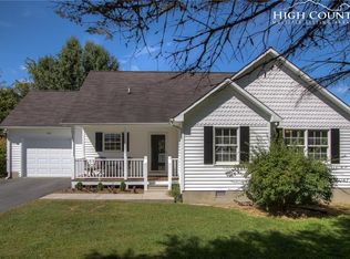 190 Village Dr, Boone, NC 28607