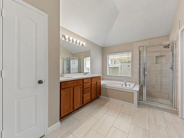731 Pickett Hill Ln — Photo 22