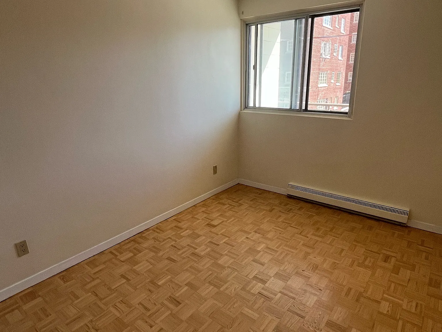 1 bed, 500 sqft, $1,550 — Photo 3