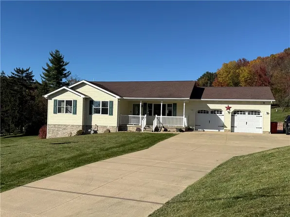 10 Shearer Ave, Indiana, PA 15701