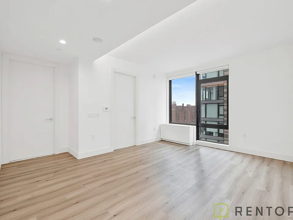 224 E 135th St #1110S