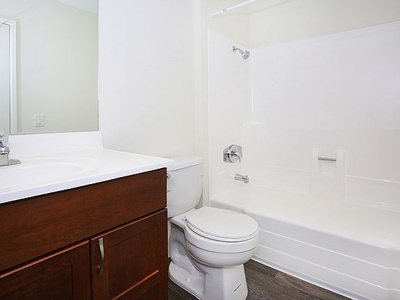 4th image of 5370 Repecho Dr APT O108