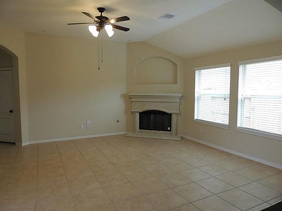 3rd image of 28815 Mayes Bluff Dr
