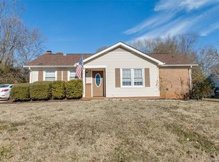 9413 Split Rail Ln, Charlotte, NC 28227