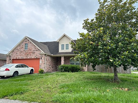 2nd image of 19052 Hammer Ln