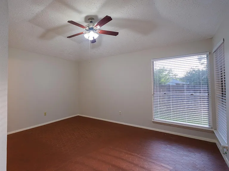 7521 Brookleaf Dr — Photo 7