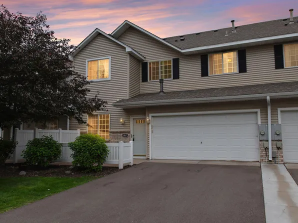 1817 111th Ave NE, Blaine, MN 55449