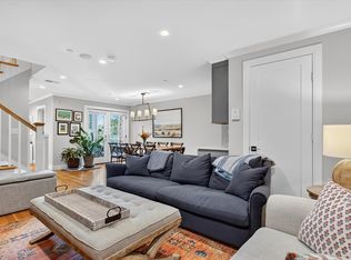 364 Bunker Hill St APT 1, Charlestown, MA 02129