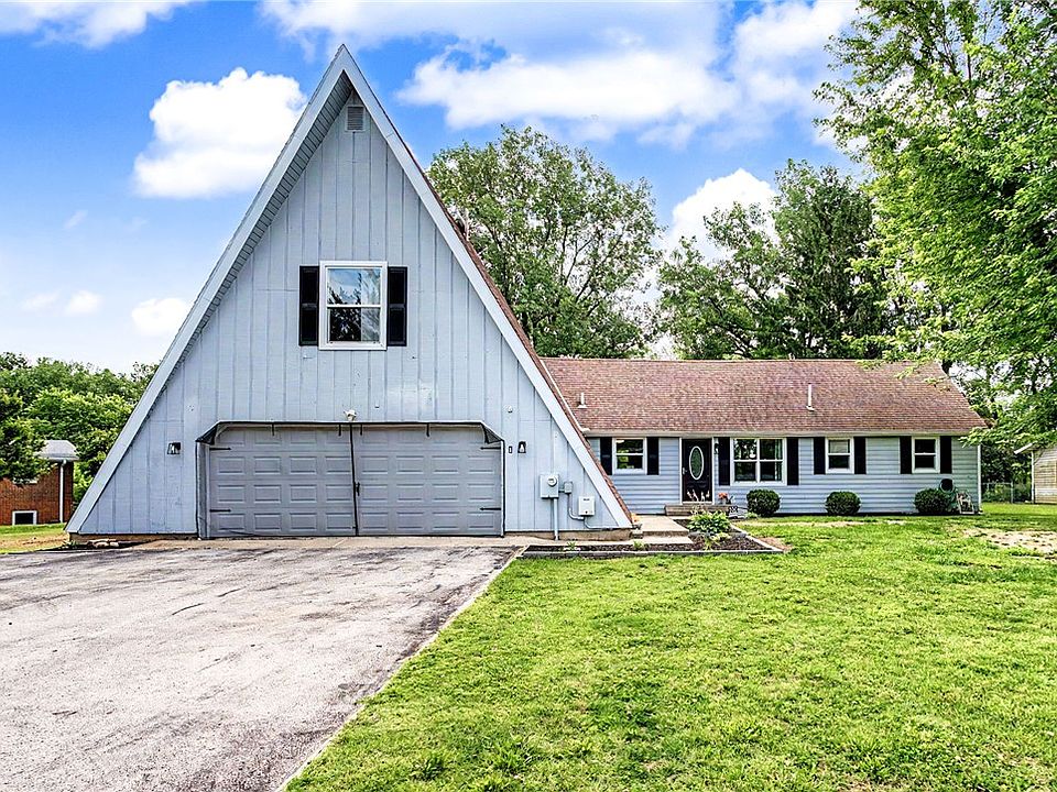 1st image of 3685 West Dr