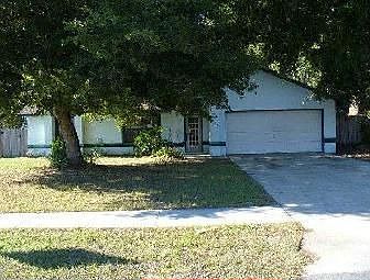2nd image of 3272 Roland Dr