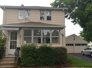 216 James St, Newington, CT 06111