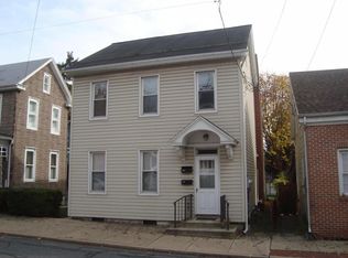 16 E Lincoln Ave, Lititz, PA 17543