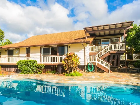 98-1318 Kaonohi St, Aiea, HI 96701