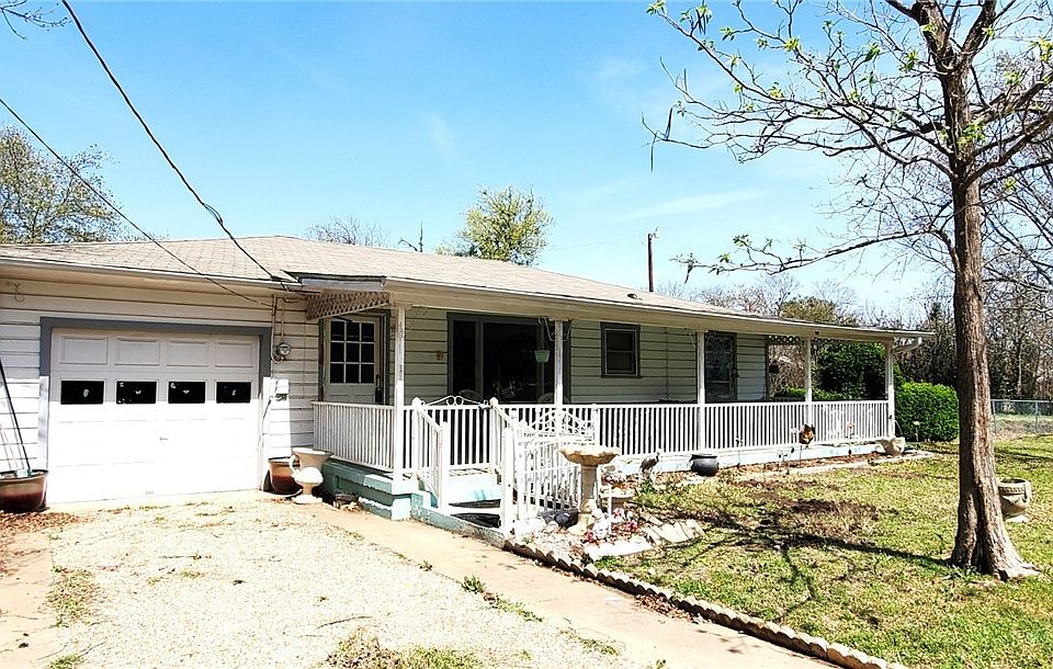 1st image of 112 College Ave