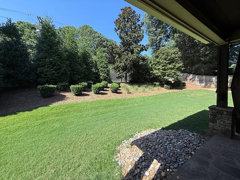 6720 Wolford Ct — Photo 17