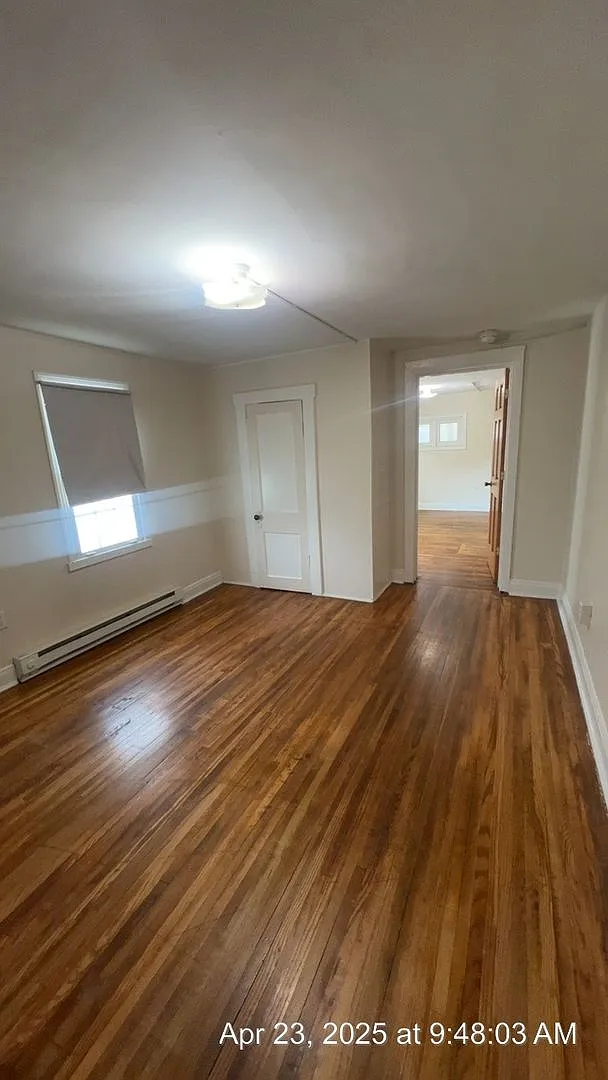 327 Green St. — Photo 4
