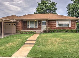 7811 E 2nd St, Tulsa, OK 74112
