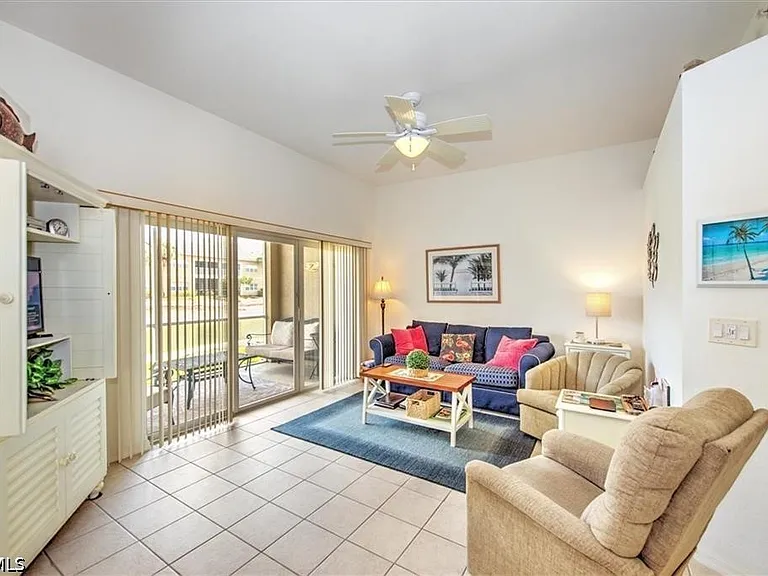 12171 Summergate Cir #102 — Photo 7