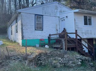 44 S Brandywine Ave, Coatesville, PA 19320