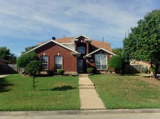 1267 Bold Forbes Dr, Grand Prairie, TX 75052