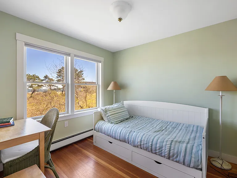 1 Beach House Ln — Photo 11