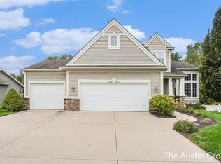 5387 Quest Dr SW, Wyoming, MI 49418