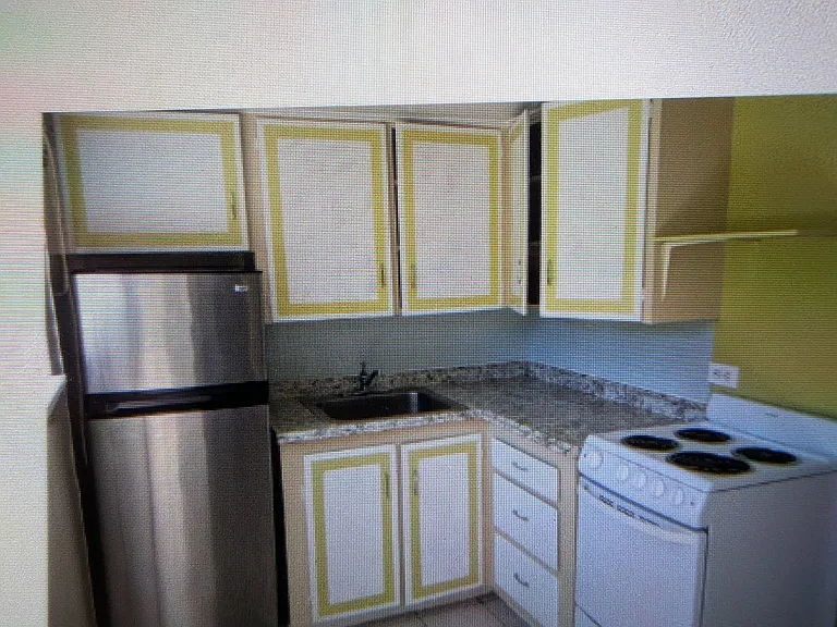 186 E 700 N #186 E 700 N — Photo 3