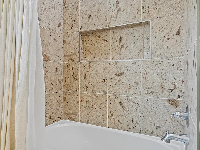 5064 Andrew Jorel Dr — Photo 20