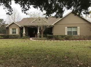 3351 SE 164th Ter, Ocklawaha, FL 32179