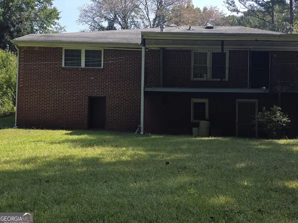 573 Martin Rd, Stone Mountain, GA 30088