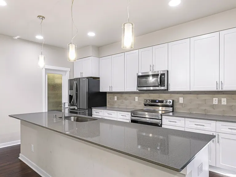 19225 Damson Rd #Q-3 — Photo 11