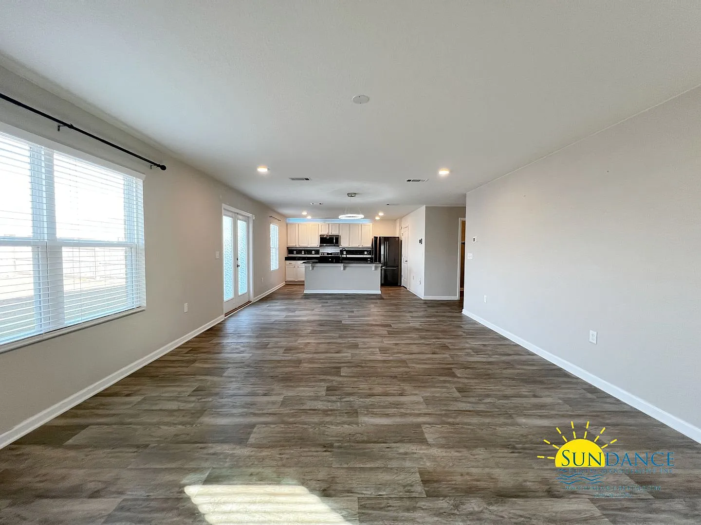 Desirable Redstone Commons 4 Bedroom home with Community Pool — Photo 3